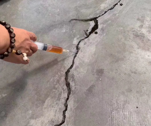 柳州混凝土裂缝修补技术详解​